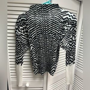 issey miyake pleats please top